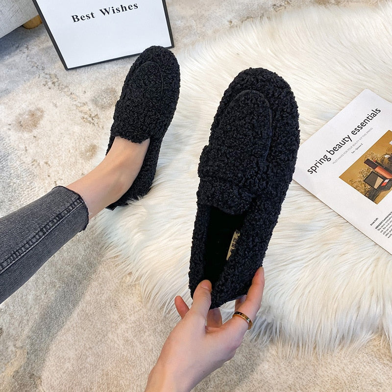 Monroe | Fluffy Slippers